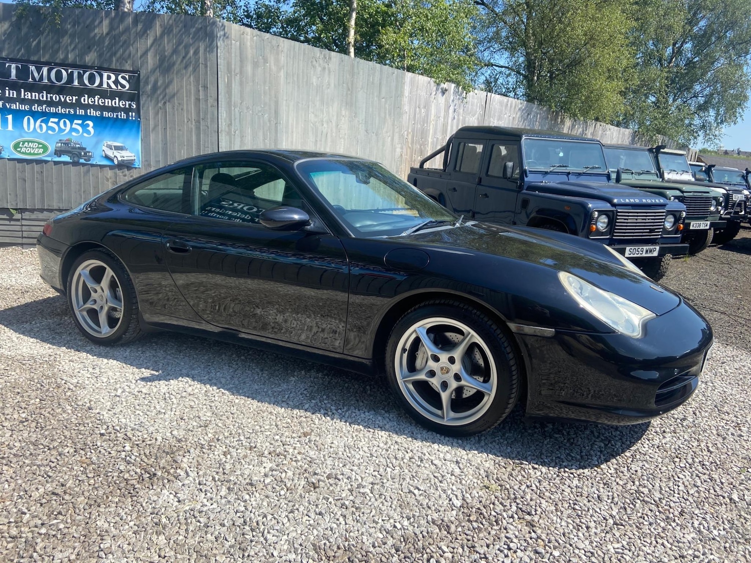 Used Porsche 911 2002 for sale - 76715581: Photo 2