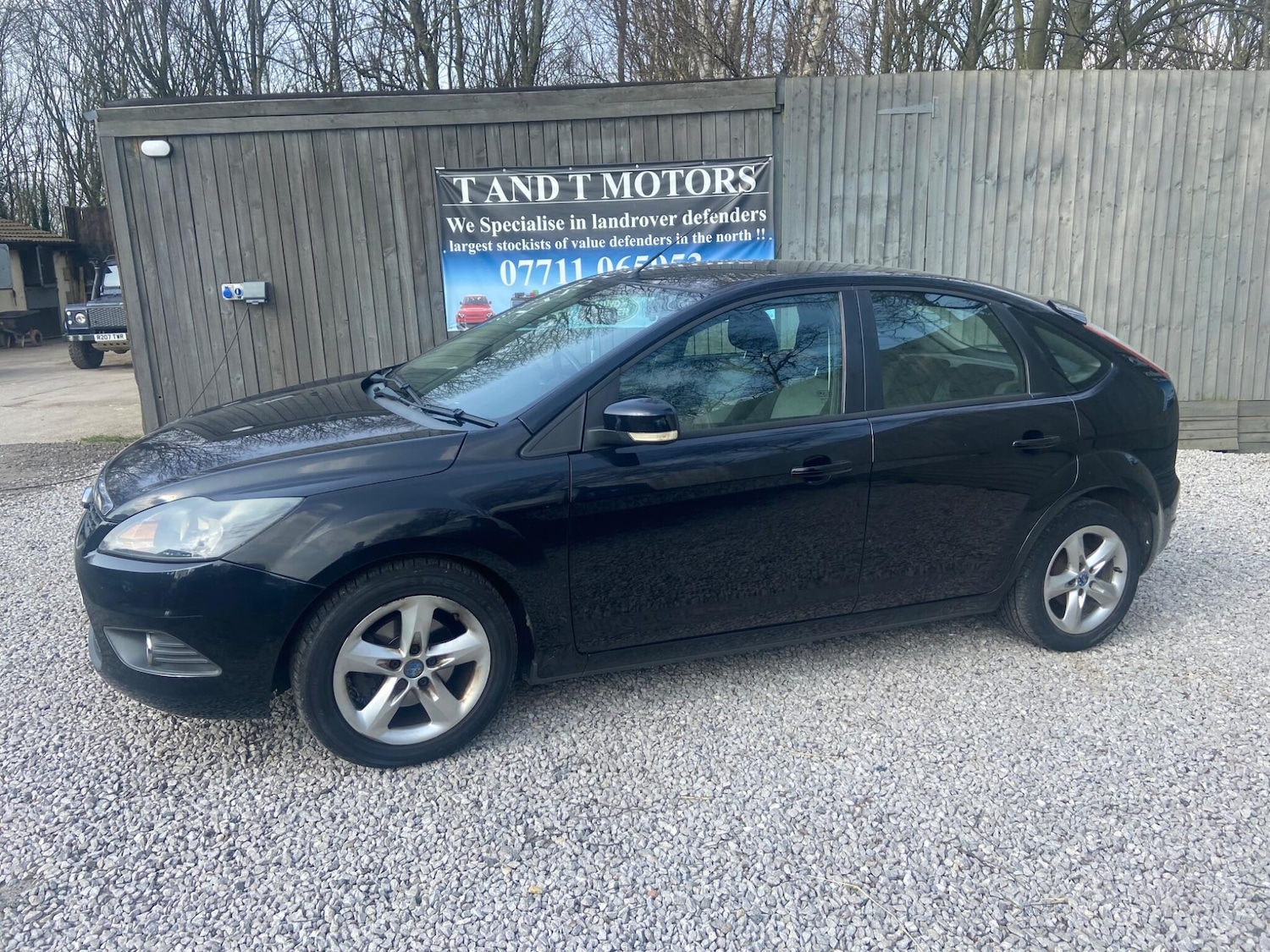 Used Ford Focus 2010 for sale - 77956997: Photo 14