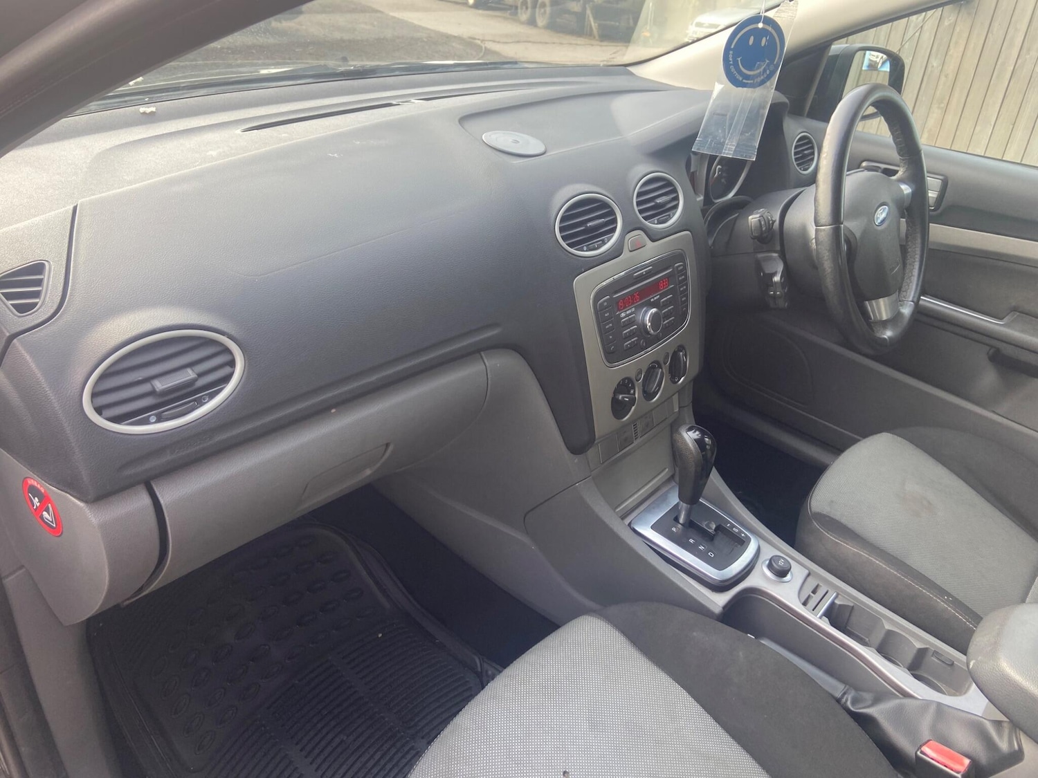 Used Ford Focus 2010 for sale - 77956997: Photo 19