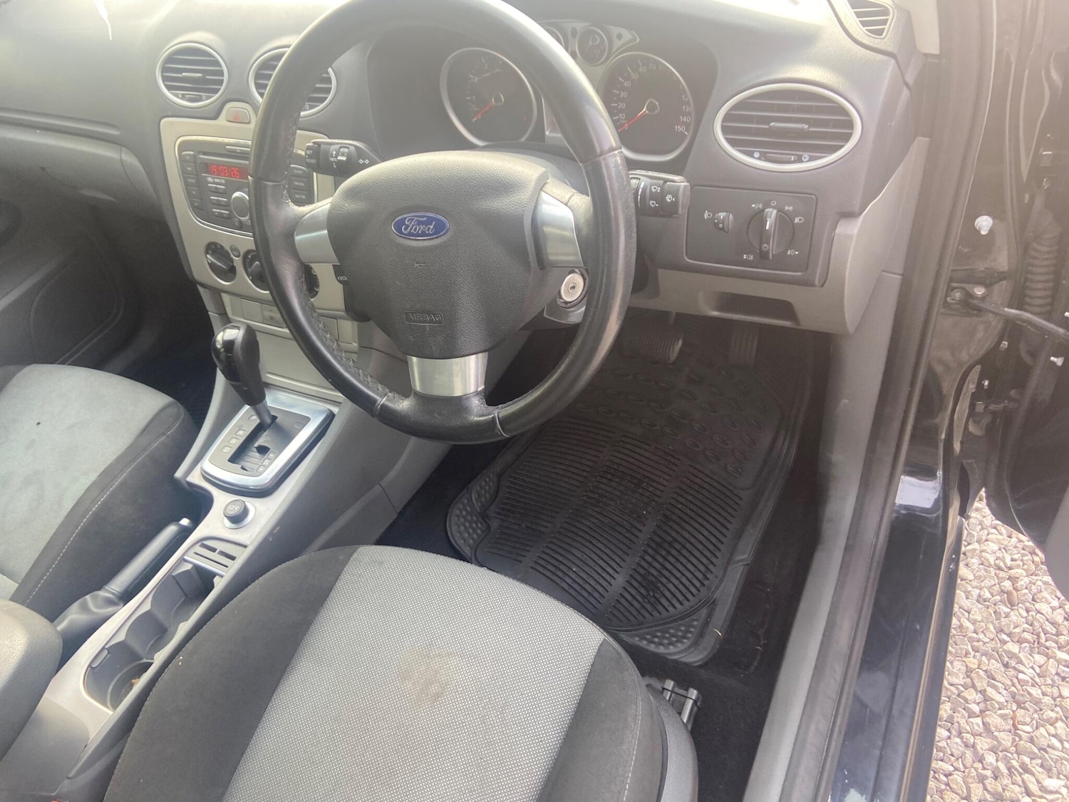 Used Ford Focus 2010 for sale - 77956997: Photo 21