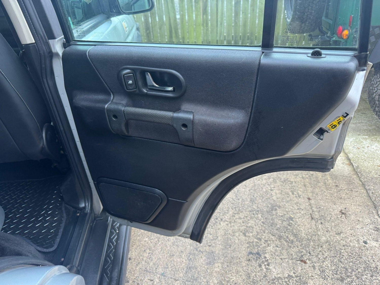 Used Land Rover Discovery 2003 for sale - 77015498: Photo 81