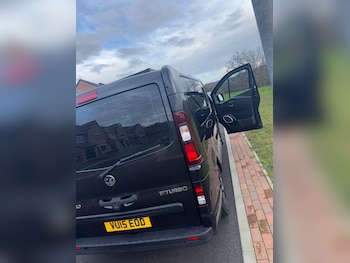 Used Vauxhall Vivaro 2015 for sale - 77637810: Photo