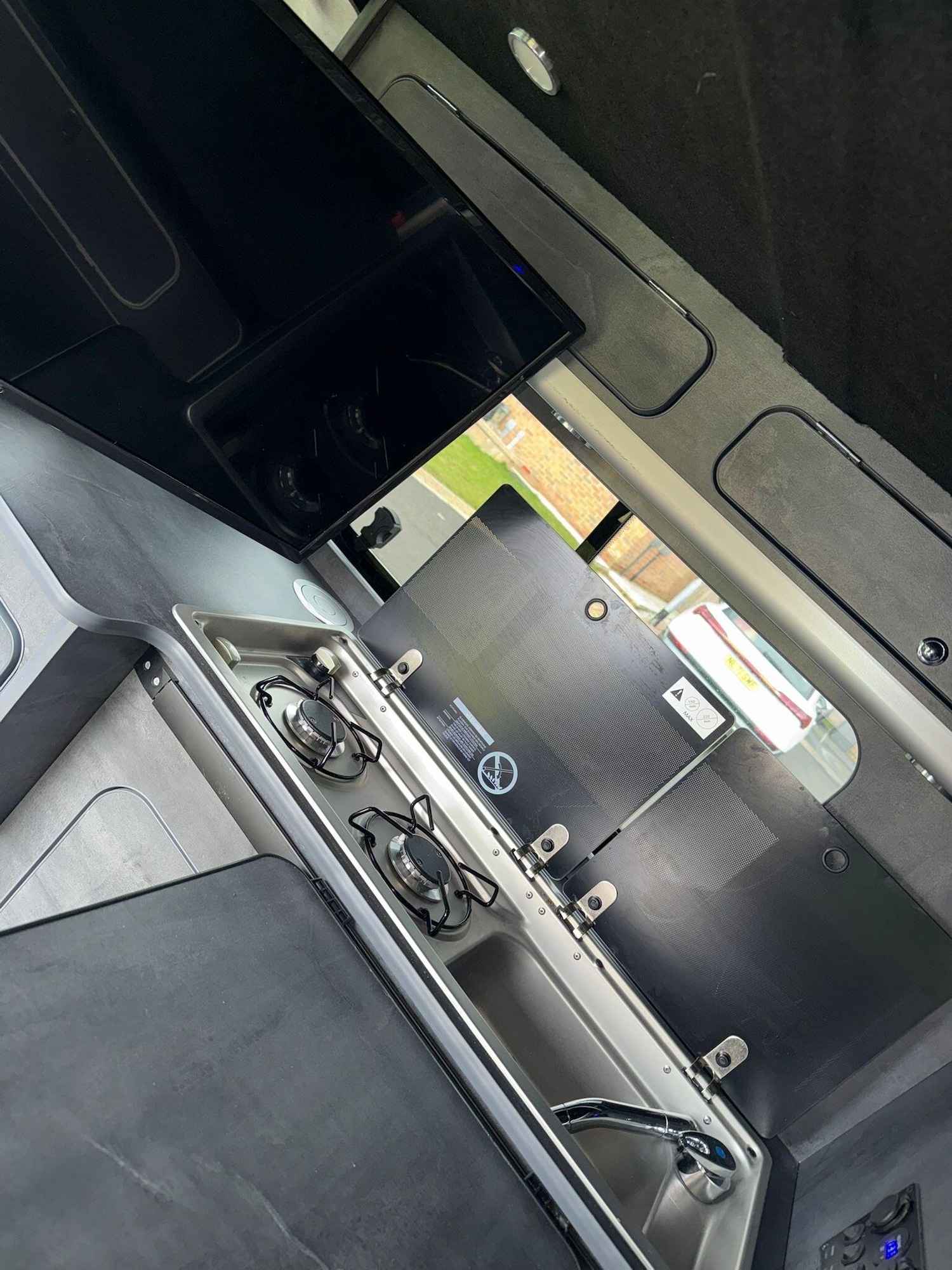 Used Vauxhall Vivaro 2015 for sale - 77637810: Photo 8