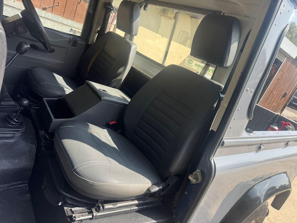 Used Land Rover Defender 1999 for sale - 76251425: Photo 23