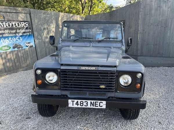 Used Land Rover Defender 1999 for sale - 76251425: Photo 37