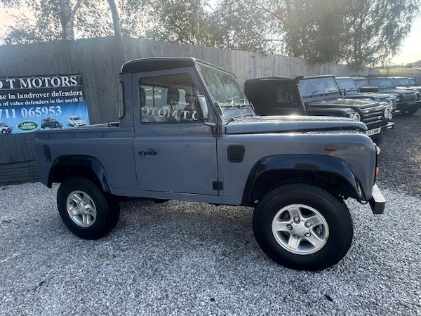 Used Land Rover Defender 1999 for sale - 76251425: Photo 4