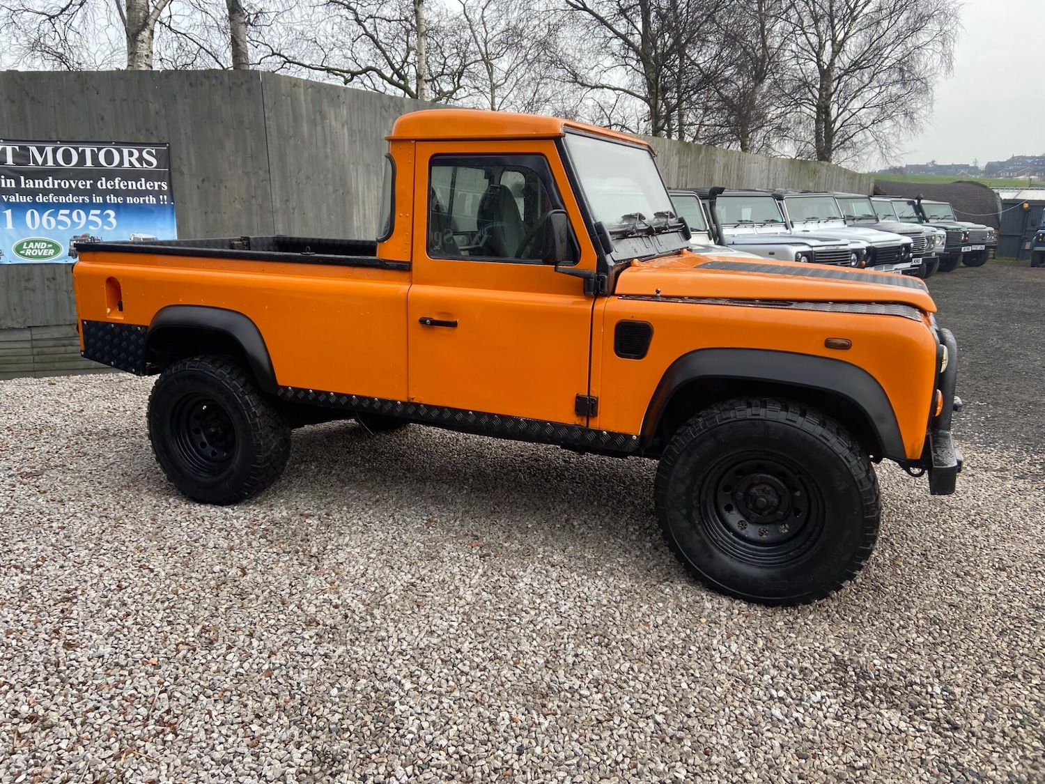 Used Land Rover Defender 110 2002 for sale - 77143554: Photo 37