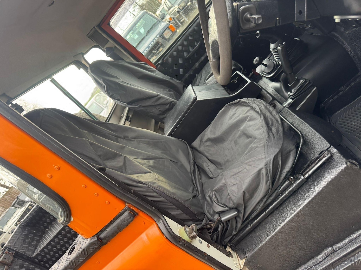 Used Land Rover Defender 110 2002 for sale - 77143554: Photo 46