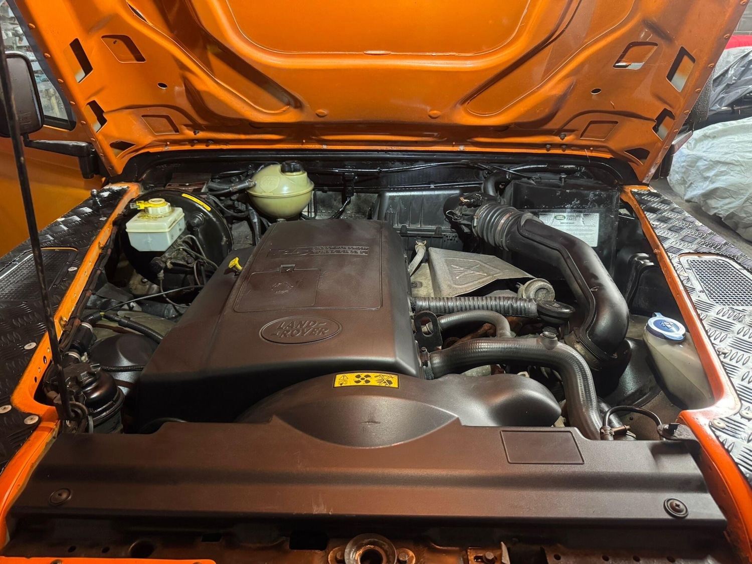 Used Land Rover Defender 110 2002 for sale - 77143554: Photo 50