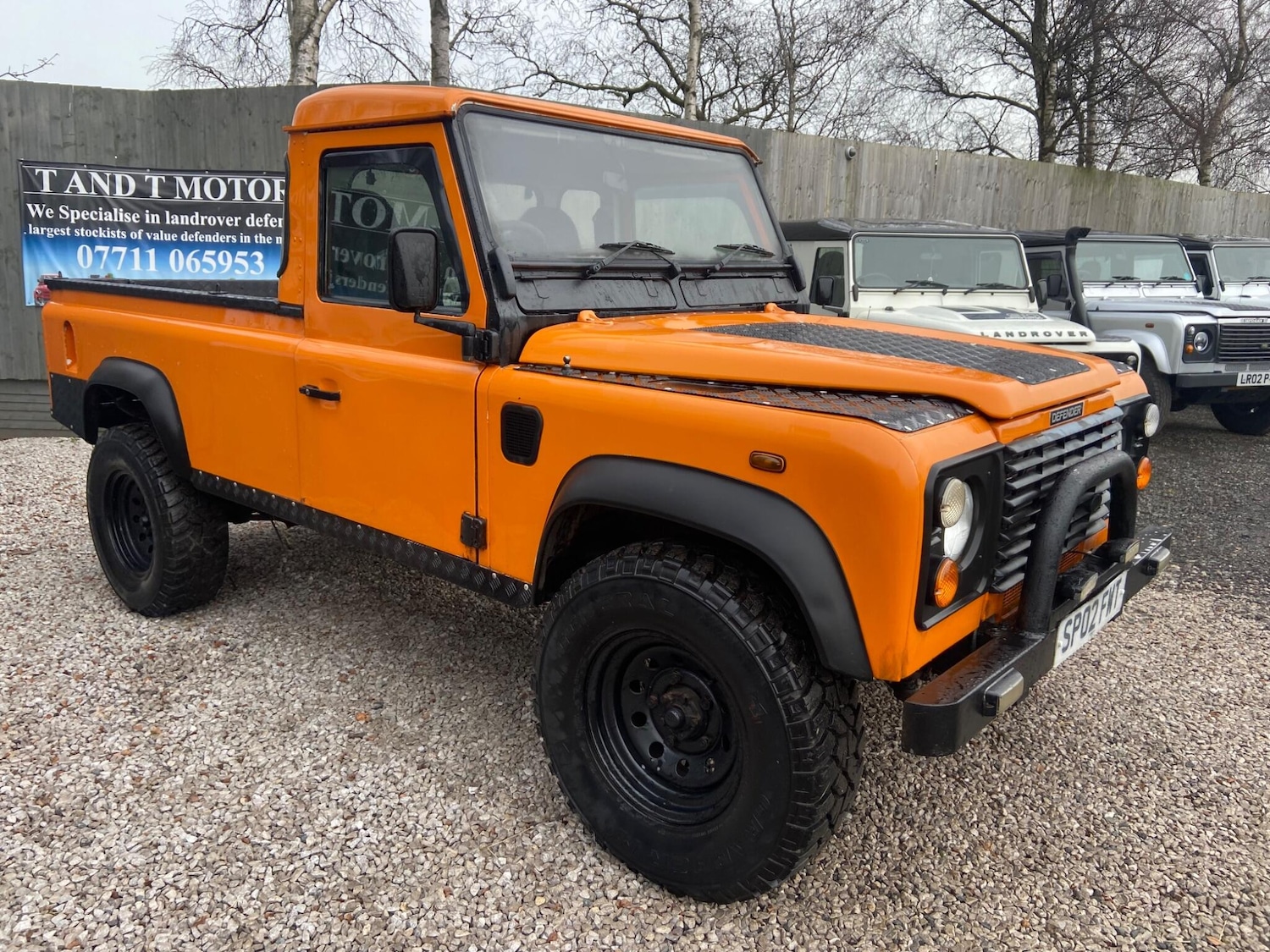 Used Land Rover Defender 110 2002 for sale - 77143554: Photo 8