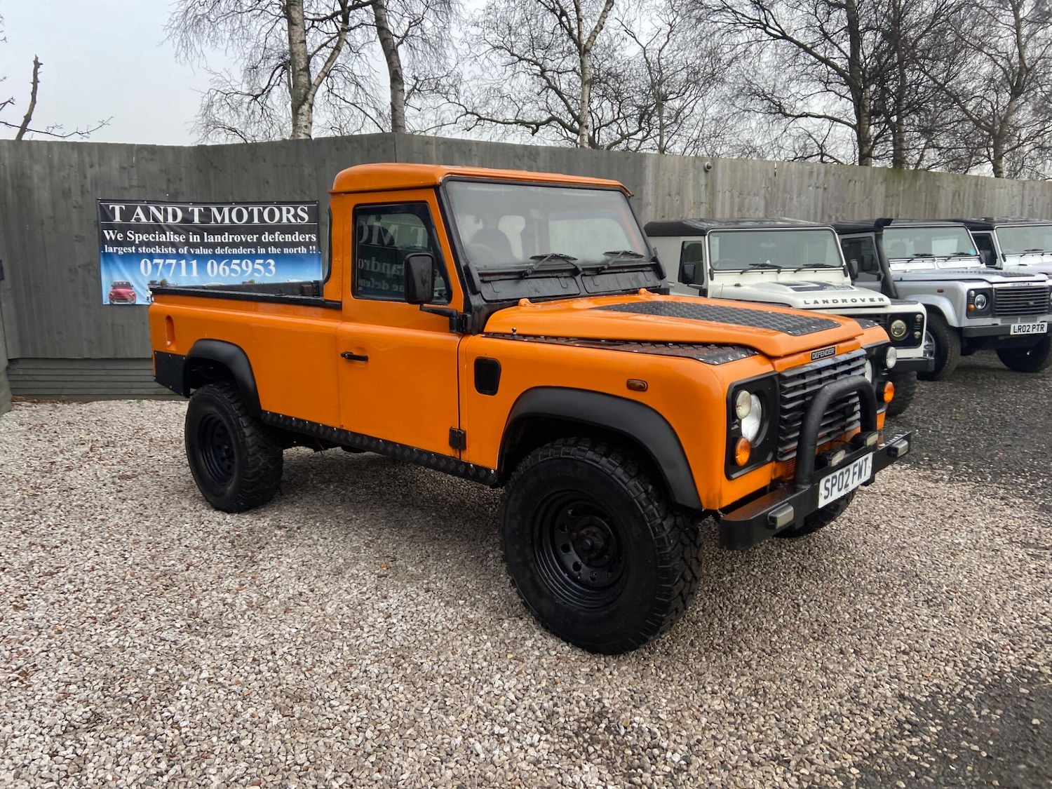 Used Land Rover Defender 110 2002 for sale - 77143554: Photo 9