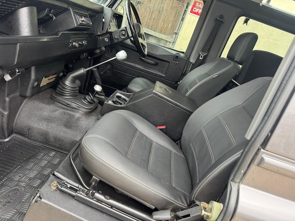 Used Land Rover Defender 90 2002 for sale - 76318006: Photo 11