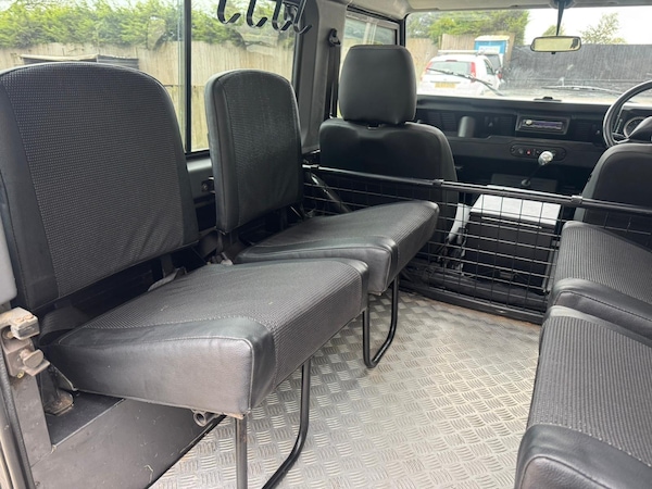 Used Land Rover Defender 90 2002 for sale - 76318006: Photo 12