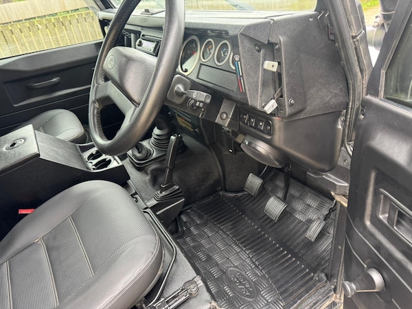 Used Land Rover Defender 90 2002 for sale - 76318006: Photo 13