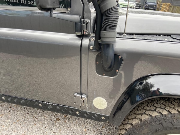 Used Land Rover Defender 90 2002 for sale - 76318006: Photo 24