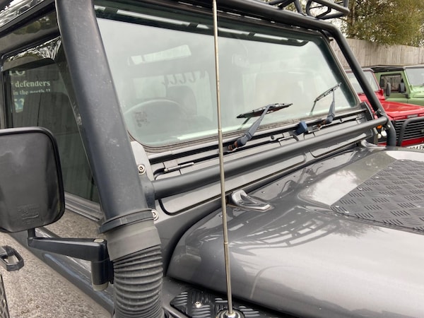 Used Land Rover Defender 90 2002 for sale - 76318006: Photo 29