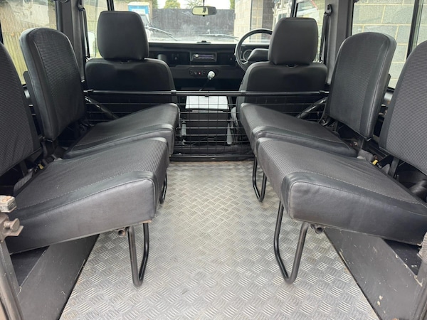 Used Land Rover Defender 90 2002 for sale - 76318006: Photo 40