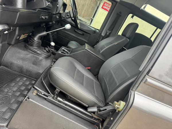 Used Land Rover Defender 90 2002 for sale - 76318006: Photo 44