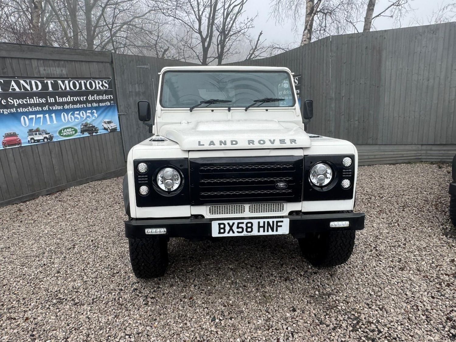 Used Land Rover Defender 90 2008 for sale - 77255028: Photo 2