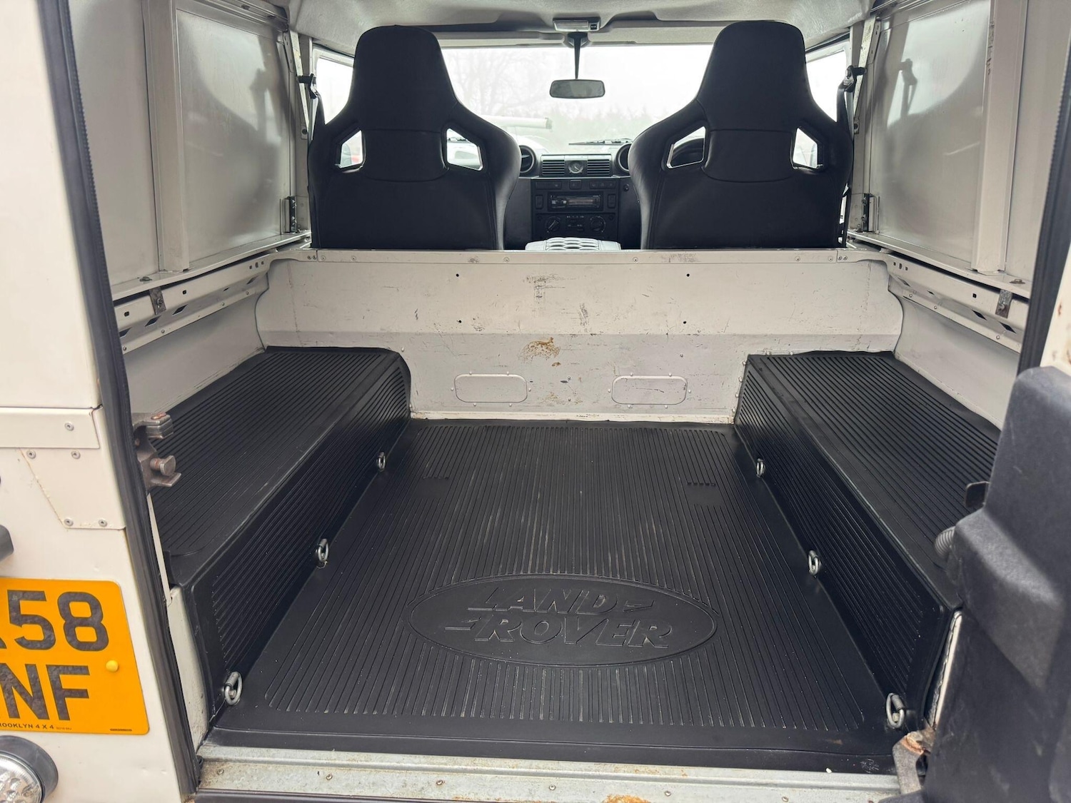 Used Land Rover Defender 90 2008 for sale - 77255028: Photo 20