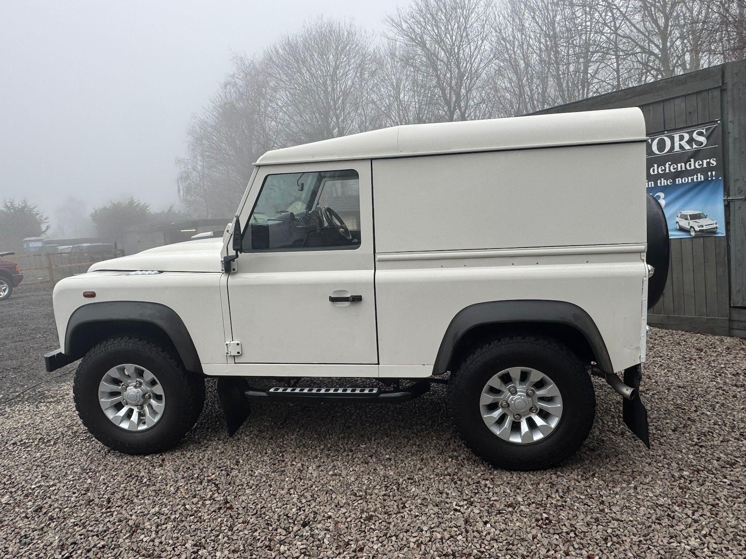 Used Land Rover Defender 90 2008 for sale - 77255028: Photo 23