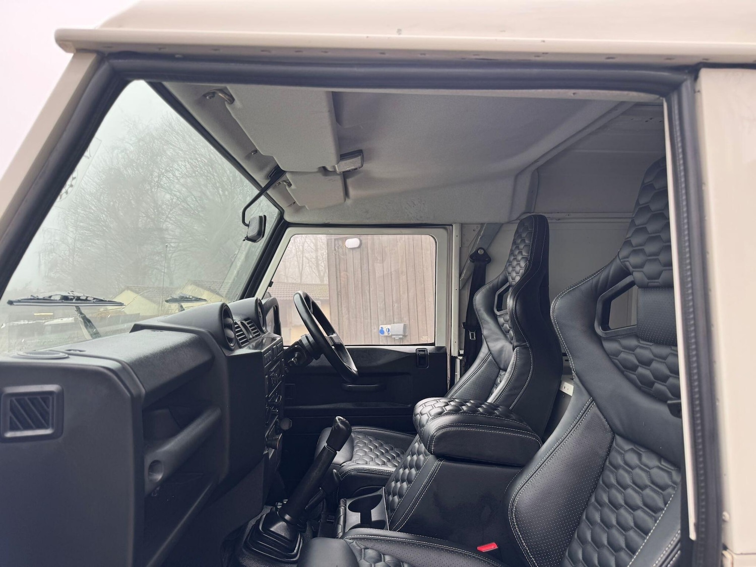 Used Land Rover Defender 90 2008 for sale - 77255028: Photo 49