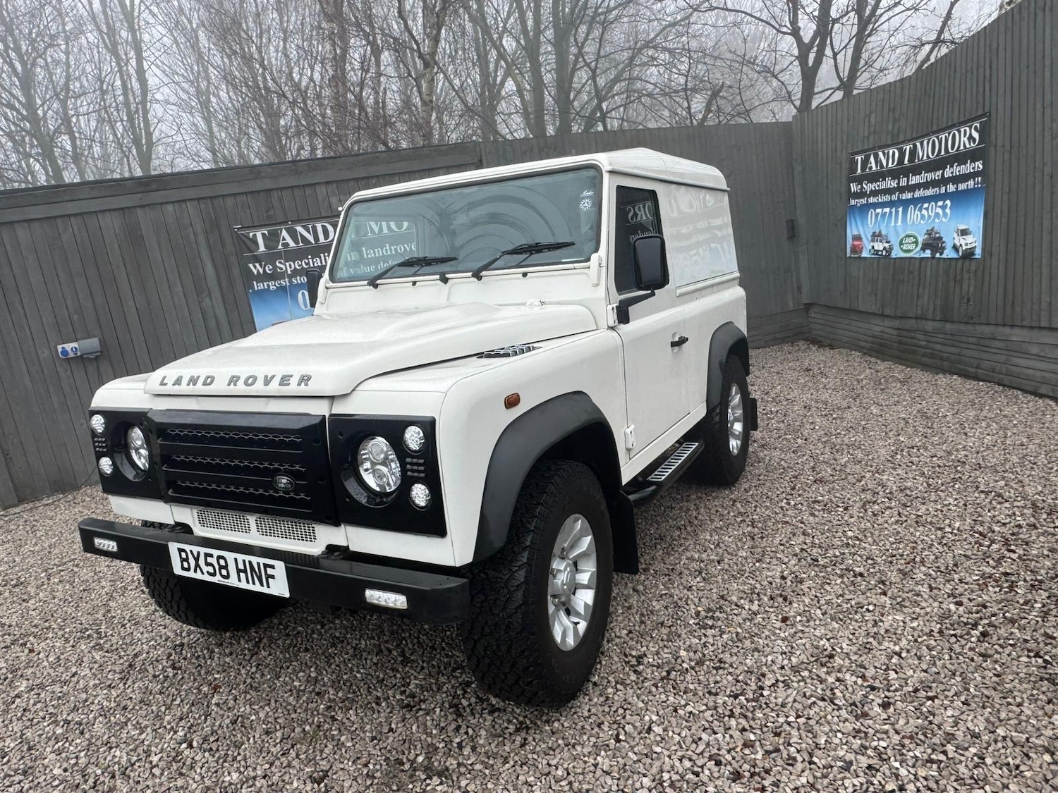 Used Land Rover Defender 90 2008 for sale - 77255028: Photo 8