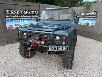 Used Land Rover Defender 90 1989 for sale - 79589534: Photo
