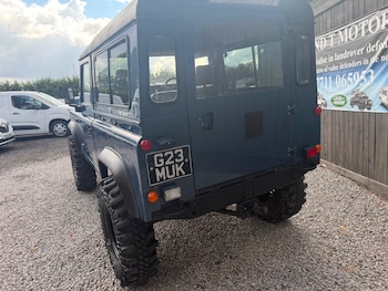 Used Land Rover Defender 90 1989 for sale - 79589534: Photo