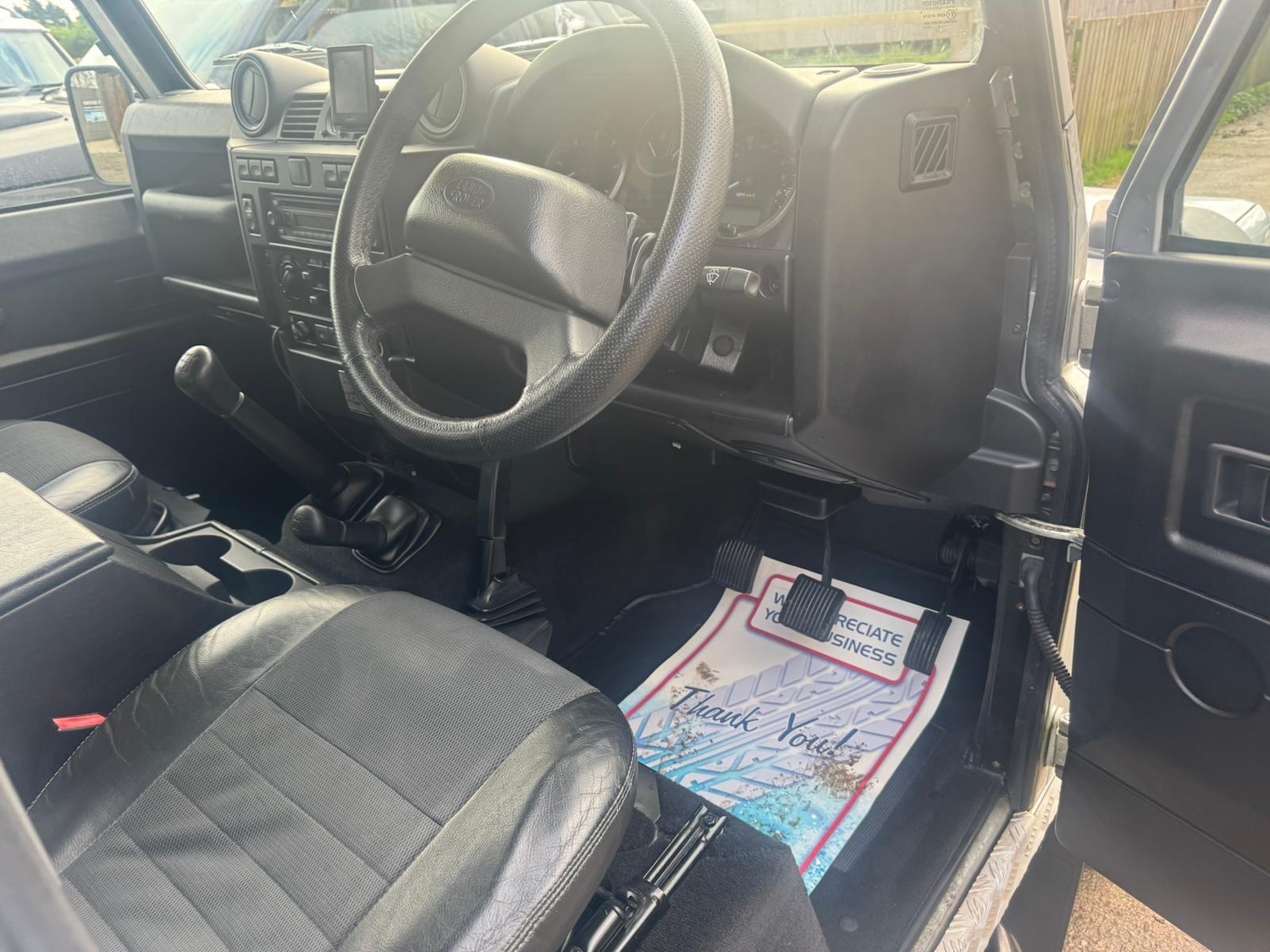 Used Land Rover Defender 2009 for sale - 76994747: Photo 16