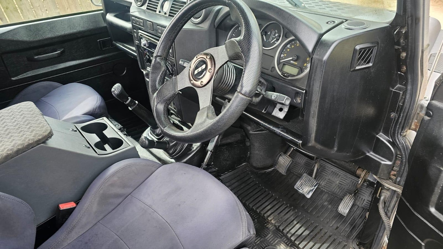 Vehicle 35