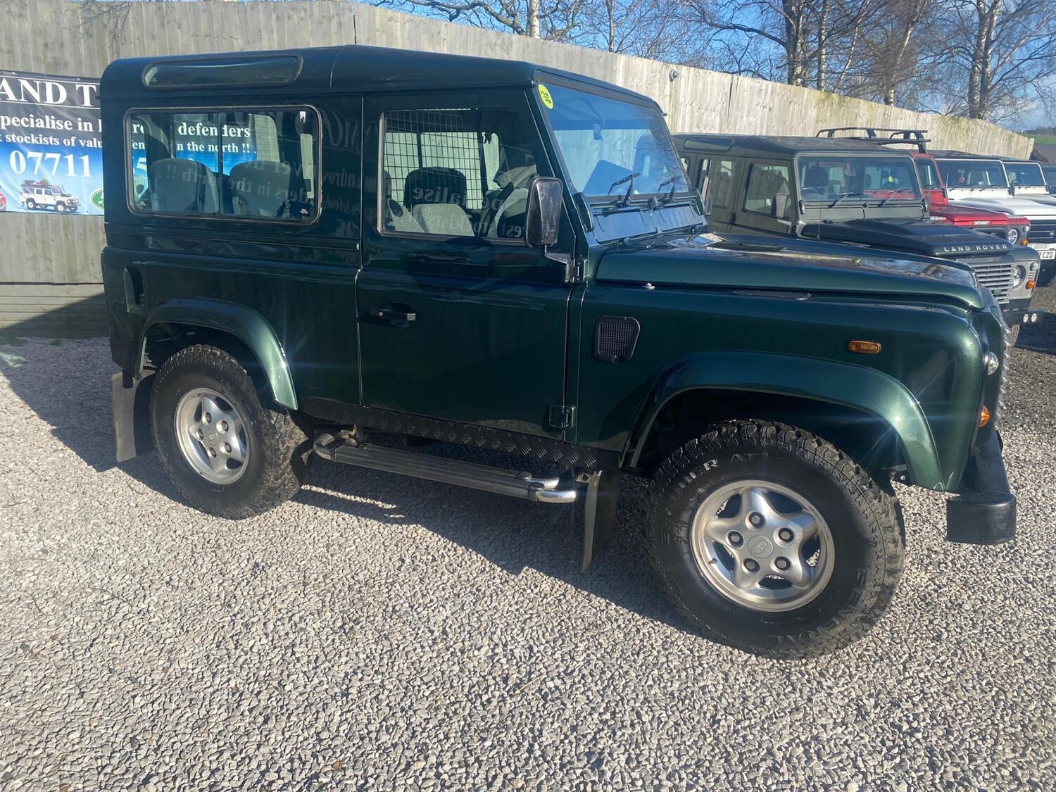 Used Land Rover Defender 2001 for sale - 78019295: Photo 18