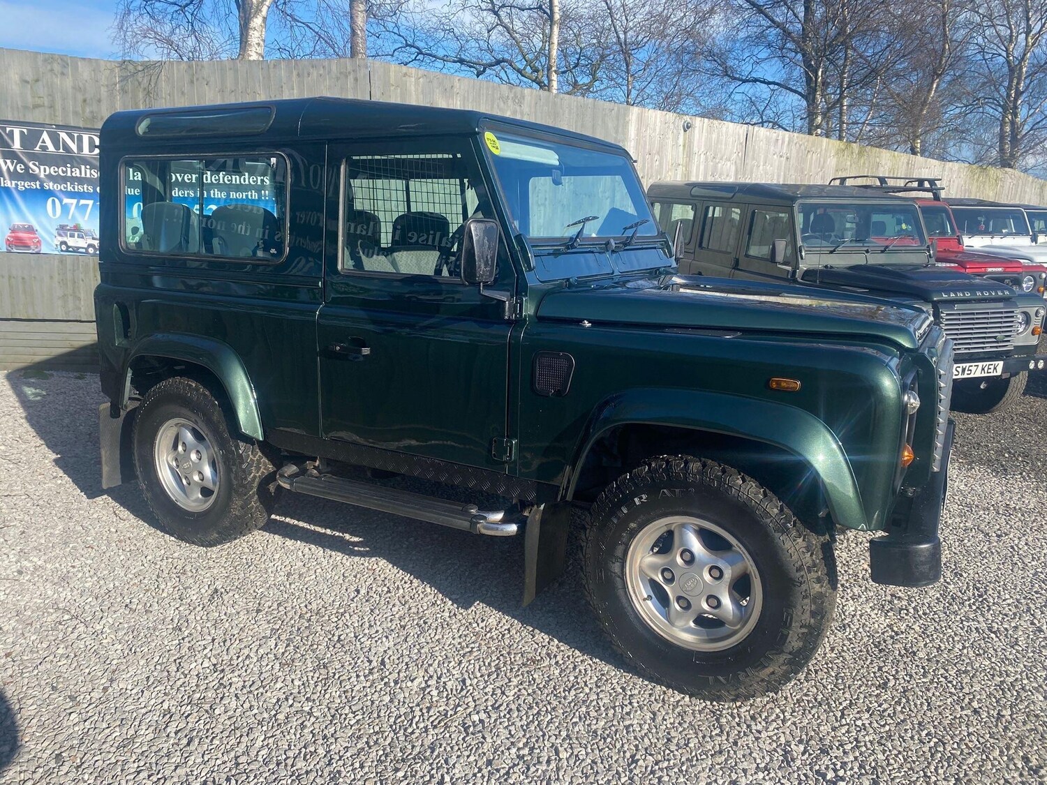 Used Land Rover Defender 2001 for sale - 78019295: Photo 3