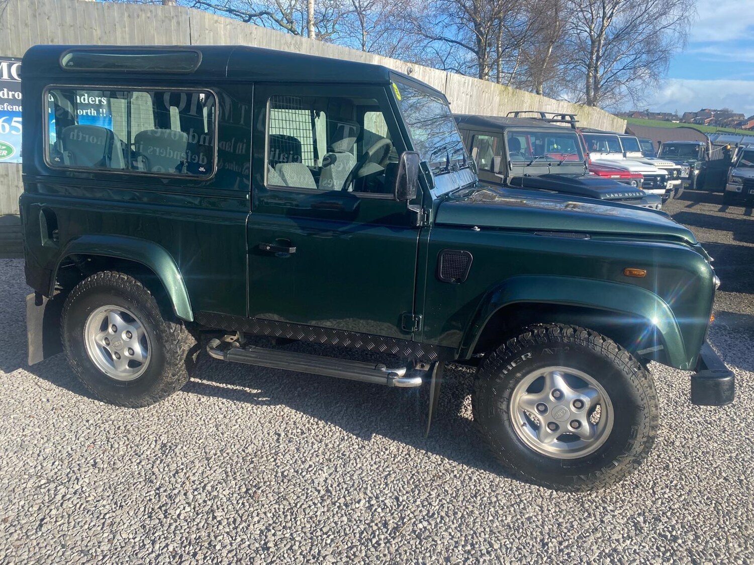 Used Land Rover Defender 2001 for sale - 78019295: Photo 32
