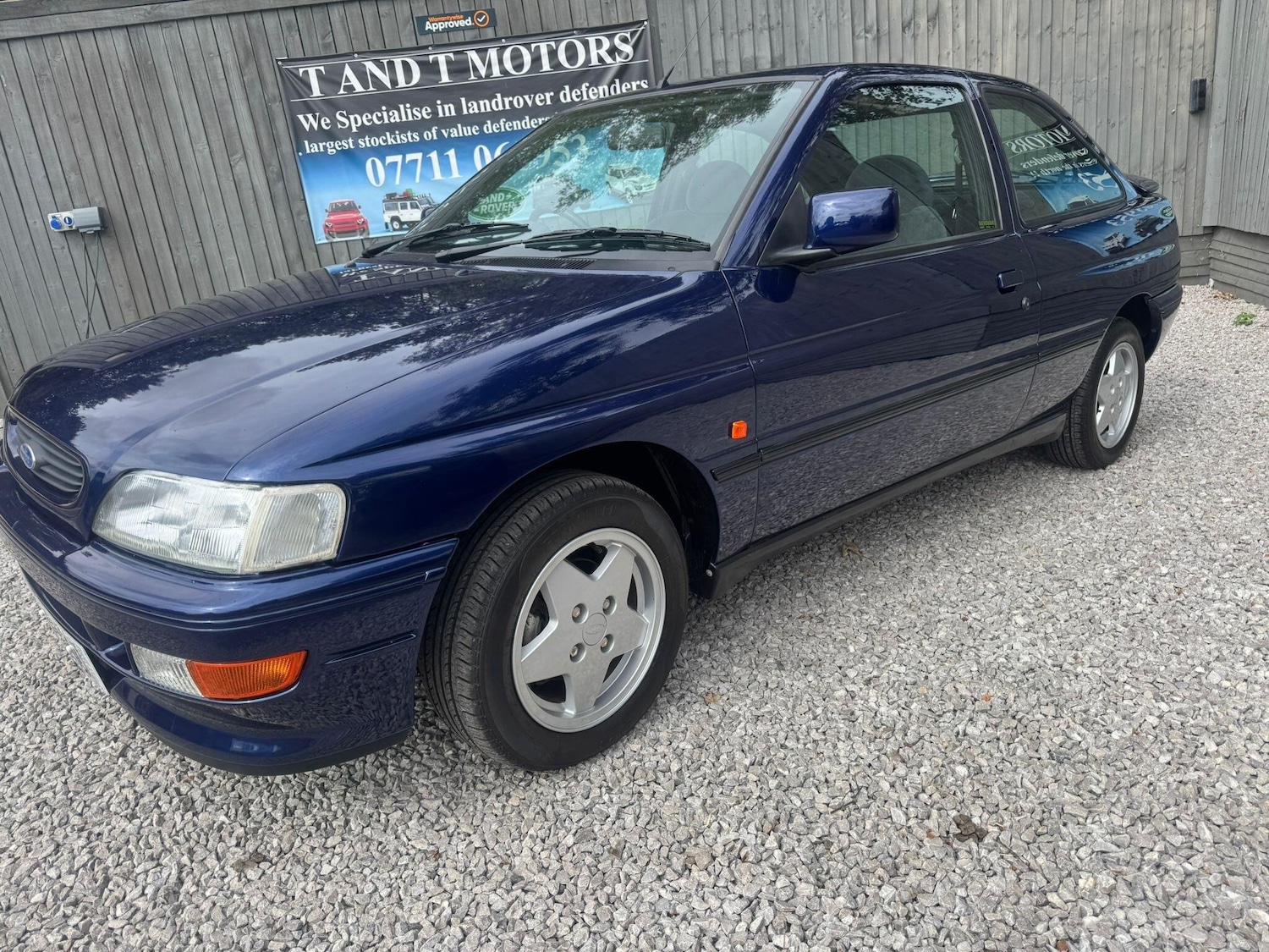 Used Ford Escort for sale - 78156953: Photo 2