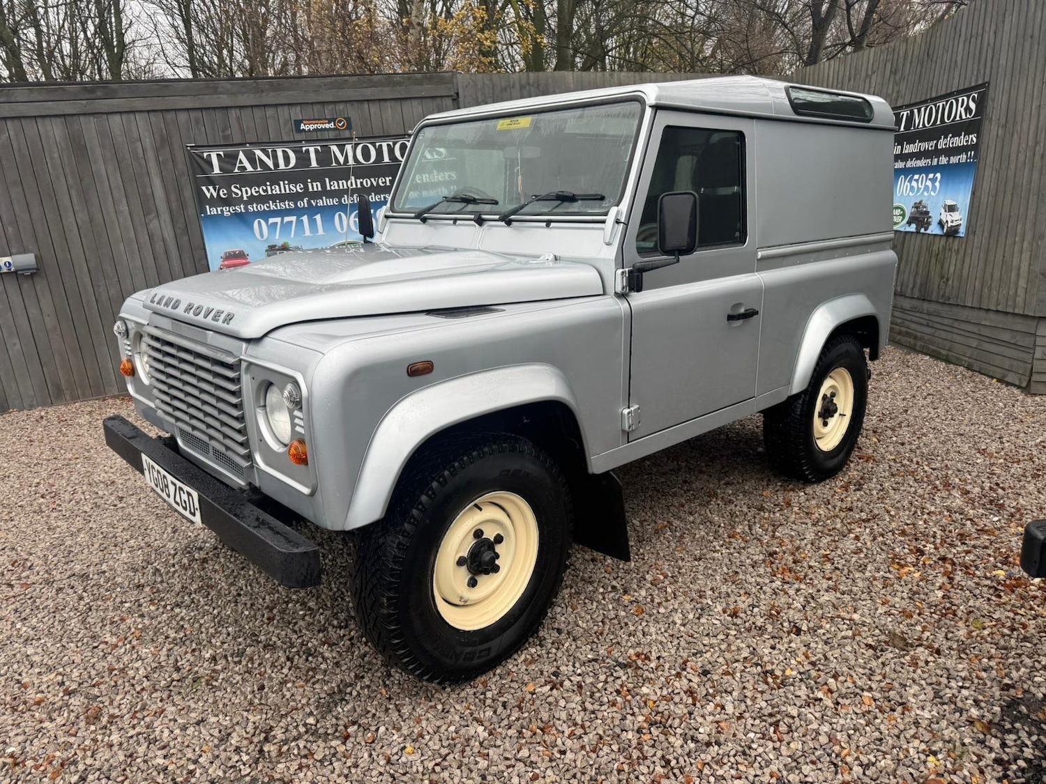 Used Land Rover Defender 90 2008 for sale - 76765685: Photo 15