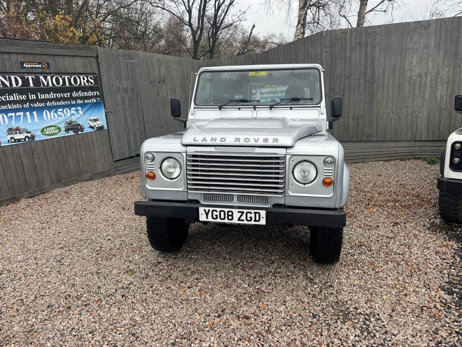 Used Land Rover Defender 90 2008 for sale - 76765685: Photo 28