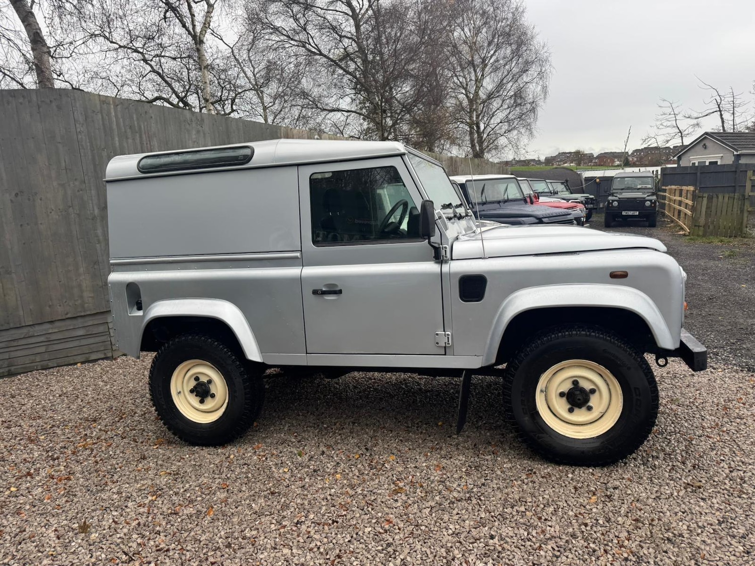 Used Land Rover Defender 90 2008 for sale - 76765685: Photo 42
