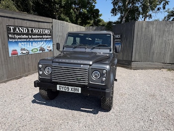 Used Land Rover Defender 2009 for sale - 79169478: Photo