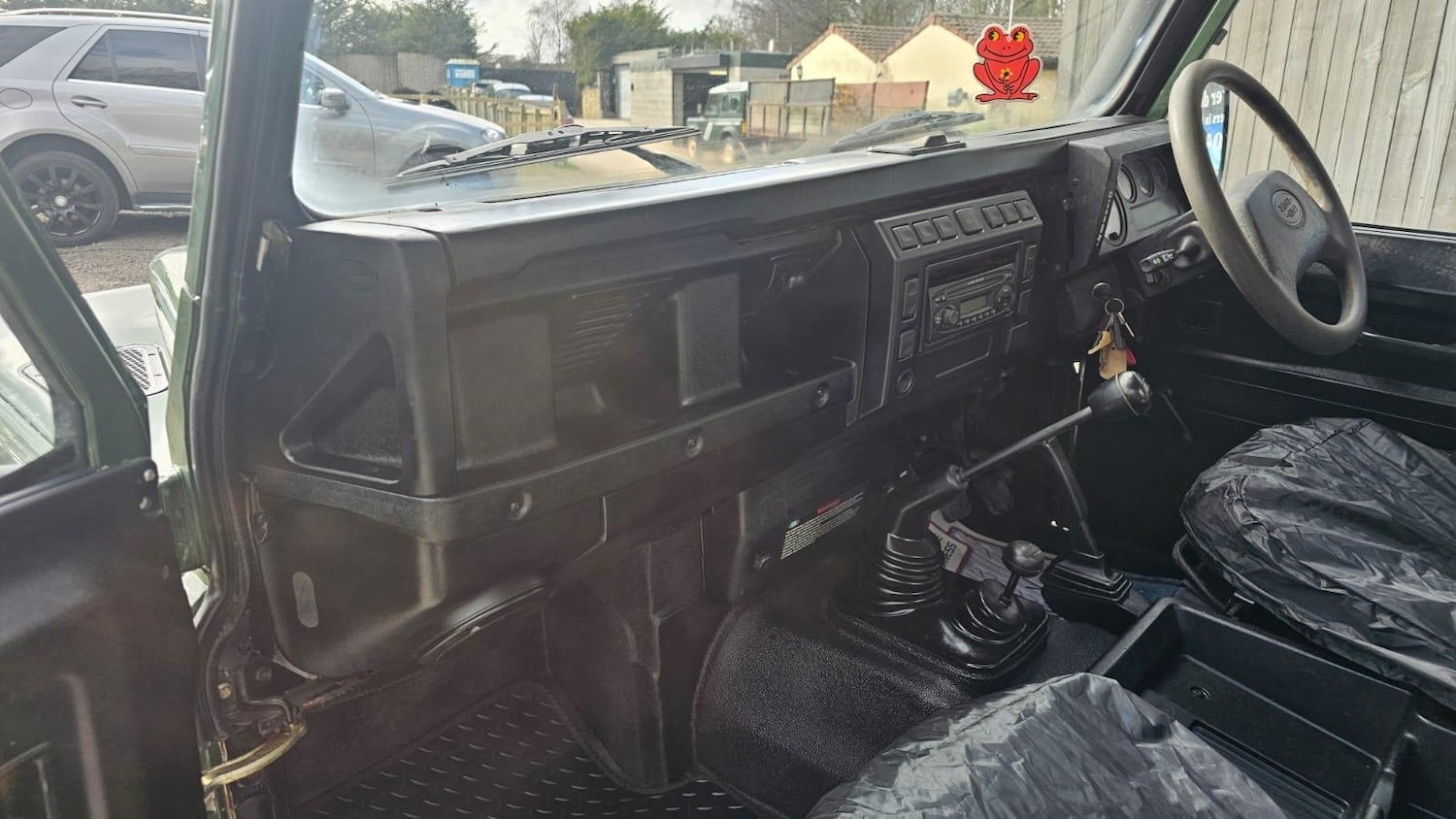 Used Land Rover Defender 2005 for sale - 77839804: Photo 18