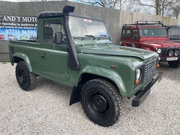 Used Land Rover Defender 2005 for sale - 77839804: Photo