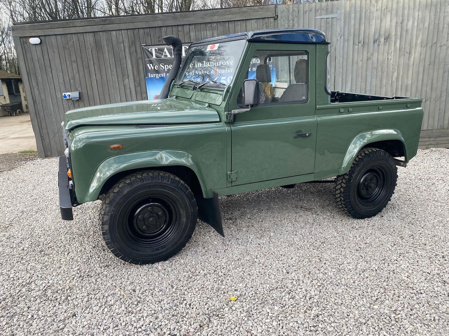 Used Land Rover Defender 2005 for sale - 77839804: Photo 5