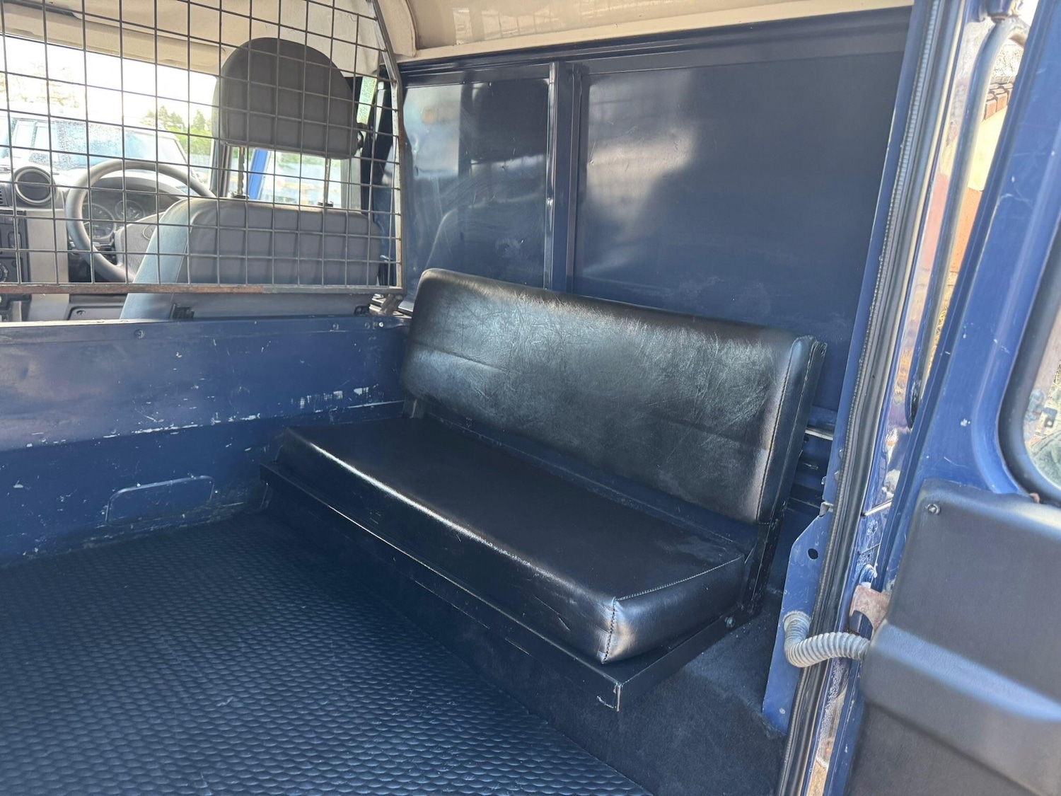 Used Land Rover Defender 90 2009 for sale - 76597285: Photo 60