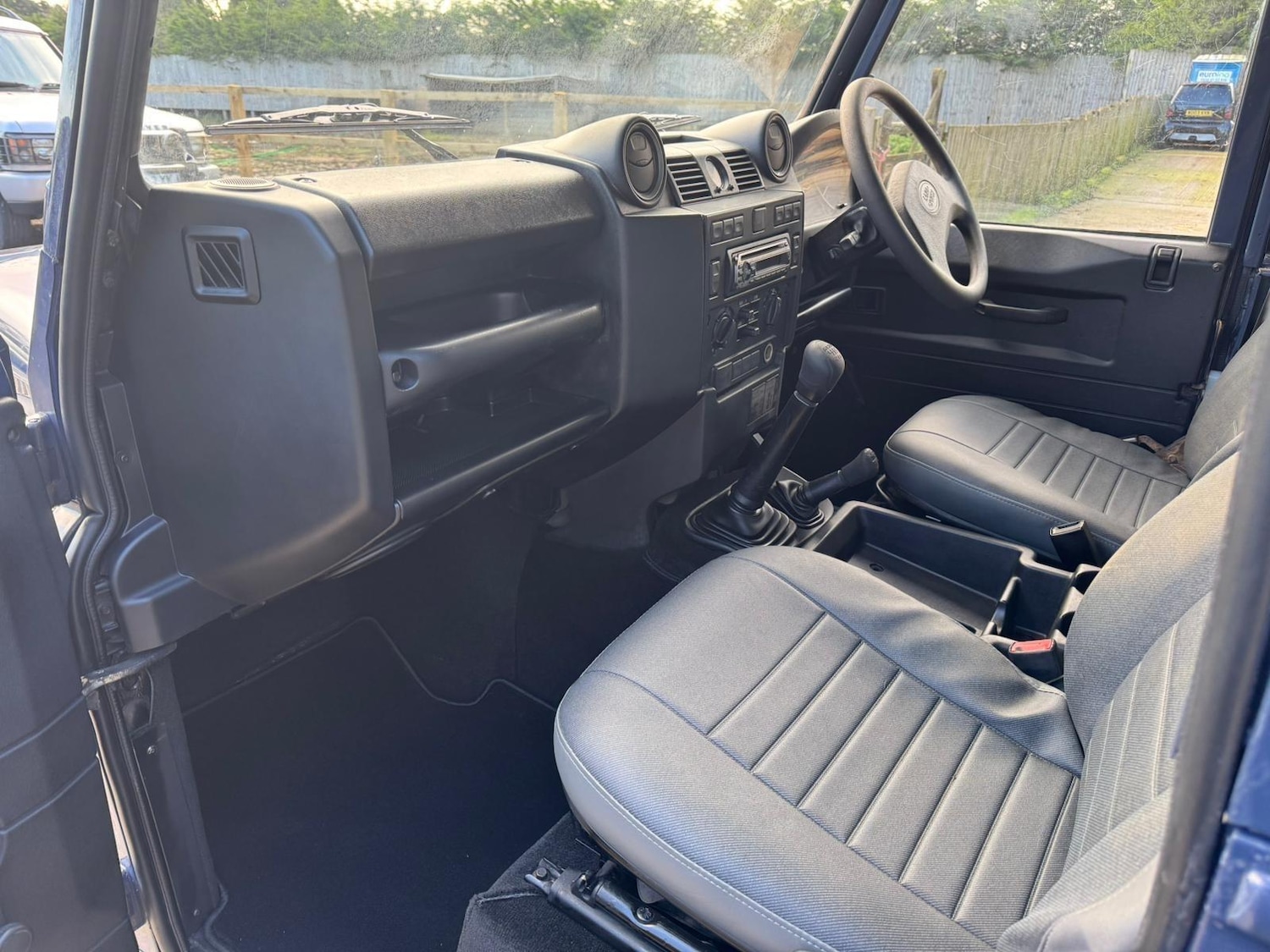 Used Land Rover Defender 90 2009 for sale - 76597285: Photo 62