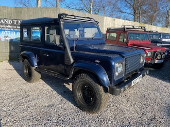 Used Land Rover Defender 90 1998 for sale - 78676658: Photo