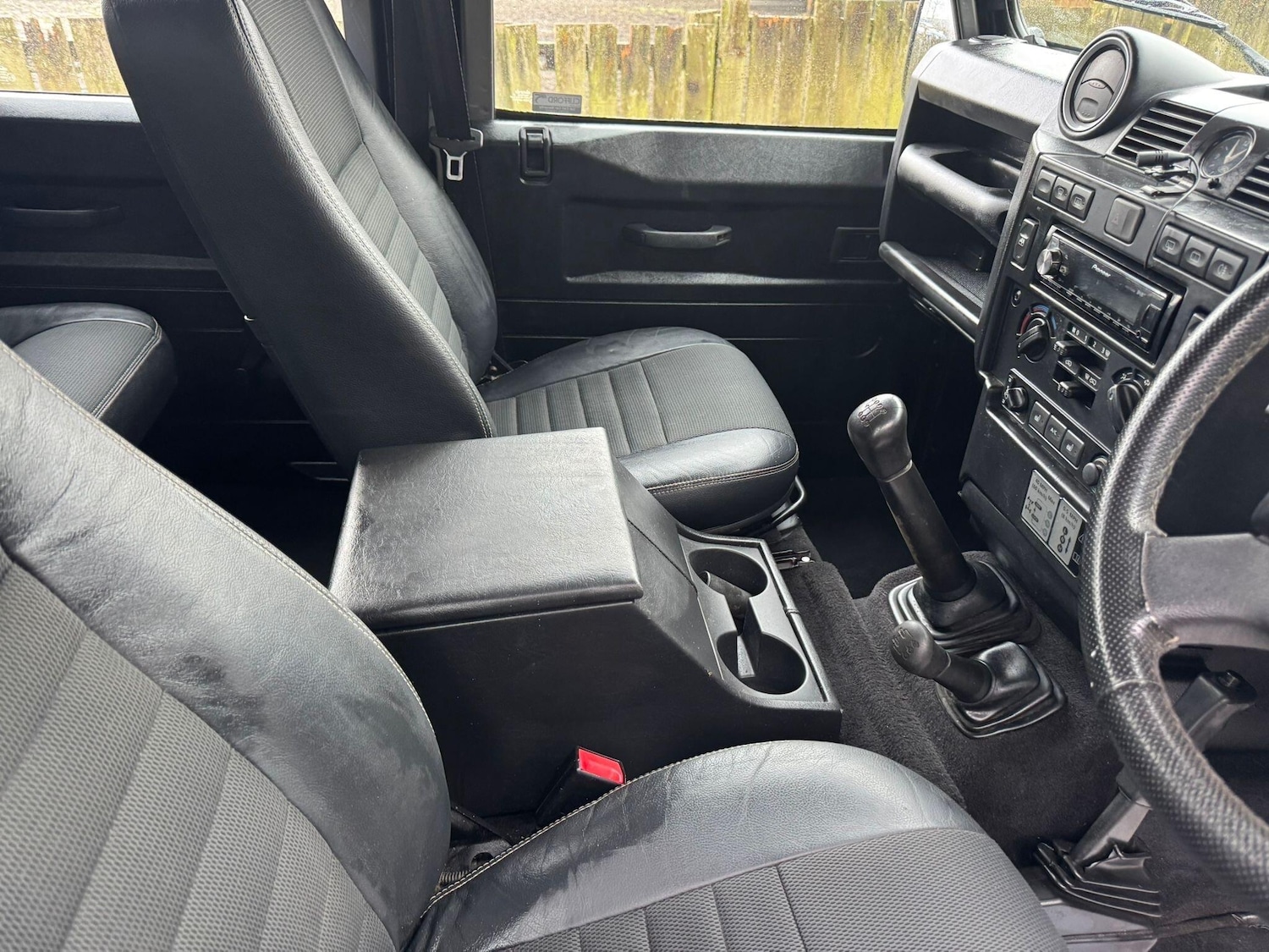 Used Land Rover Defender 2009 for sale - 77612760: Photo 14