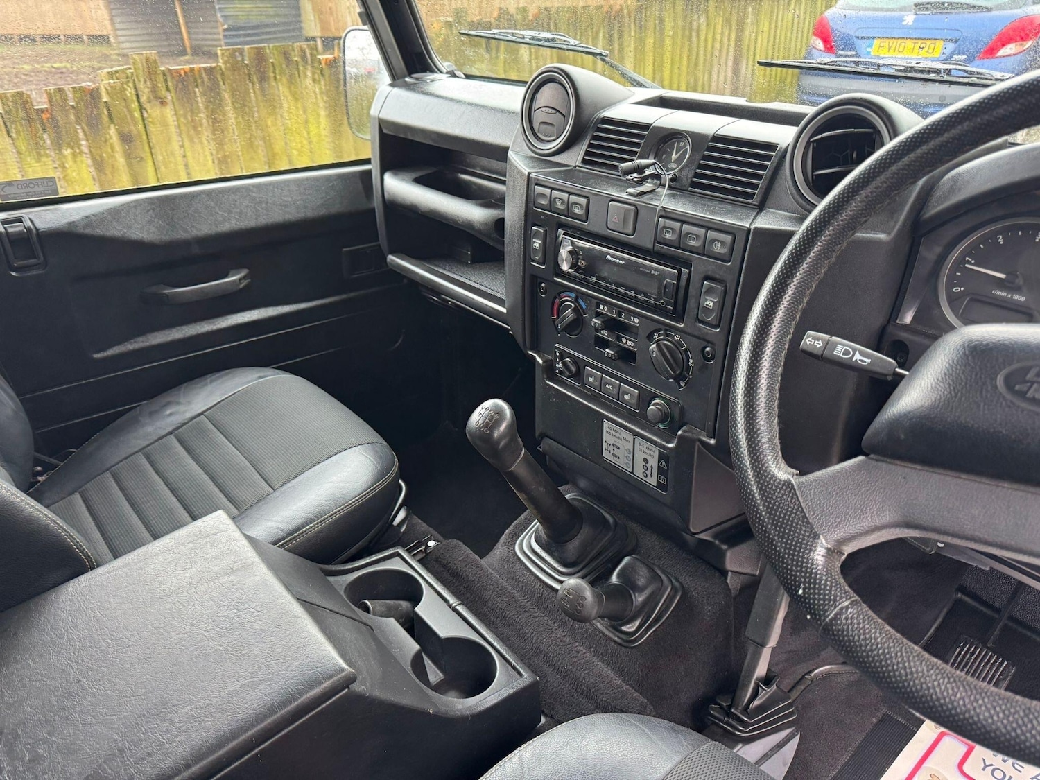 Used Land Rover Defender 2009 for sale - 77612760: Photo 19