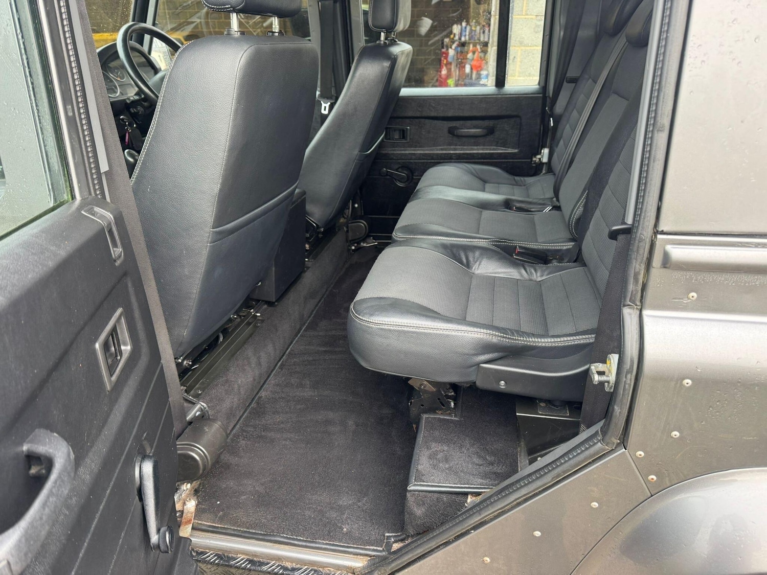 Used Land Rover Defender 2009 for sale - 77612760: Photo 47