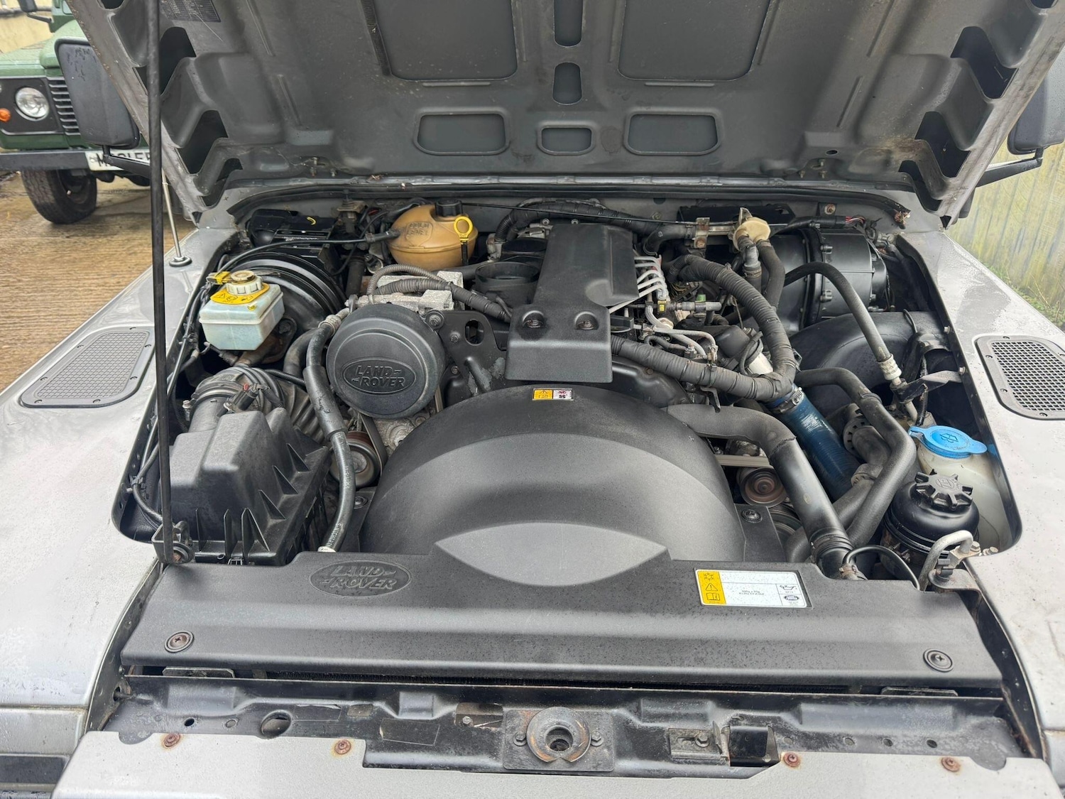 Used Land Rover Defender 2009 for sale - 77612760: Photo 57