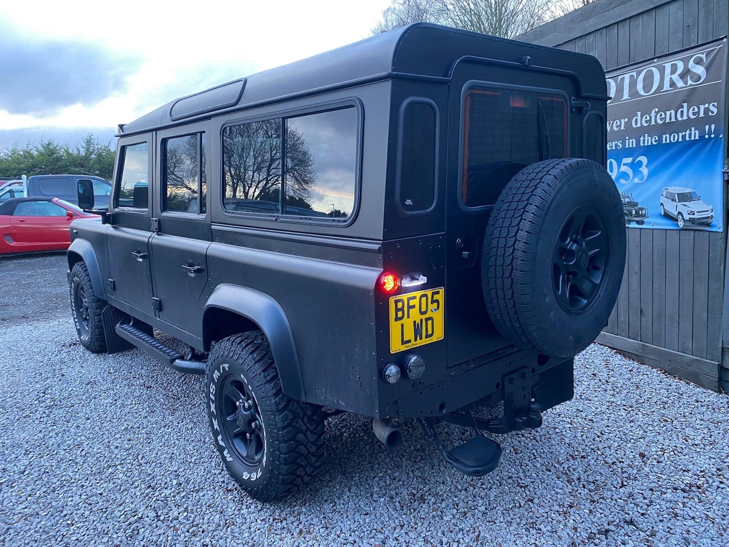 Used Land Rover Defender 2005 for sale - 77320181: Photo 6